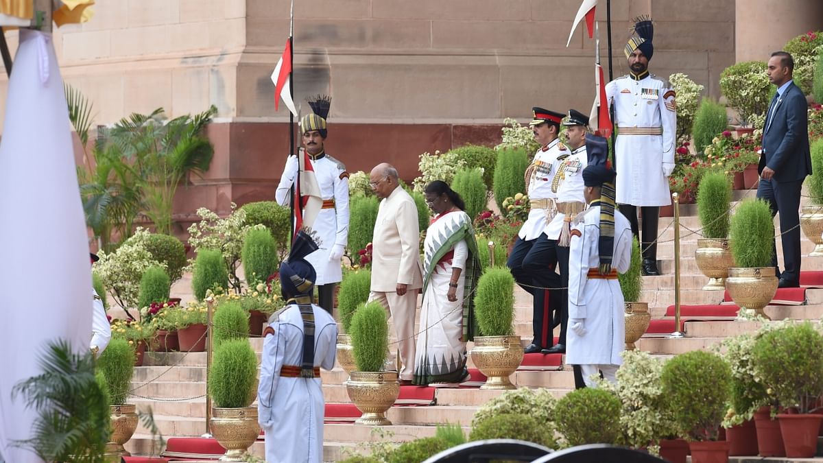 President Kovind and President-elect Murmu then walked down the 31 majestic steps of the Rashtrapati Bhawan to the saluting dais where they took the presidential salute. Credit: PTI Photo