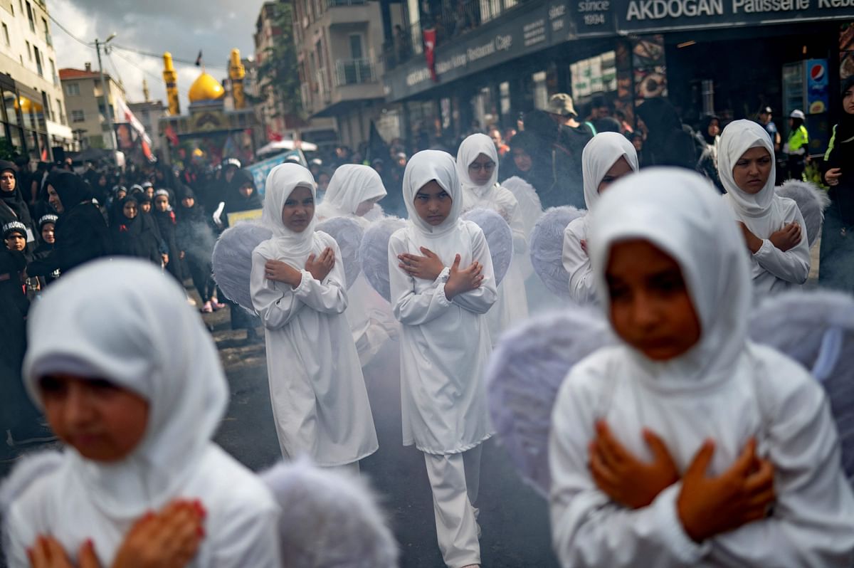 Shiite Muslims attend the Ashura mourning ritual on August 8, 2022 in Istanbul, to commemorate the killing of Prophet Mohammed's grandson Imam Hussein in 680 AD. Credit: AFP Photo