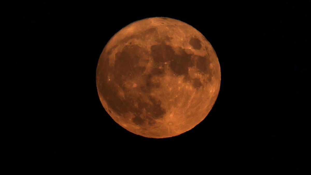 A supermoon is a full moon that occurs when the moon is at perigee, its closest point to Earth in its orbit. Credit: AFP Photo