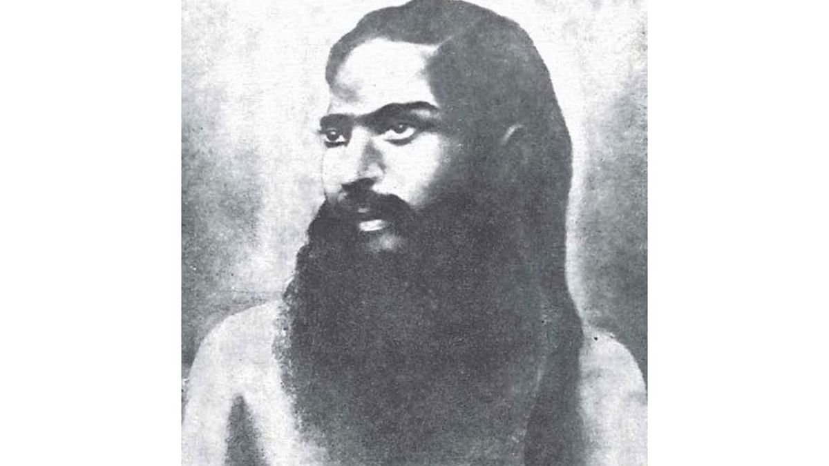 Alluri Sitarama Raju was an Indian revolutionary who led the Rampa Rebellion of 1922–24. He fought in the border areas of East Godavari and Visakhapatnam against the British Raj. Credit: PIB