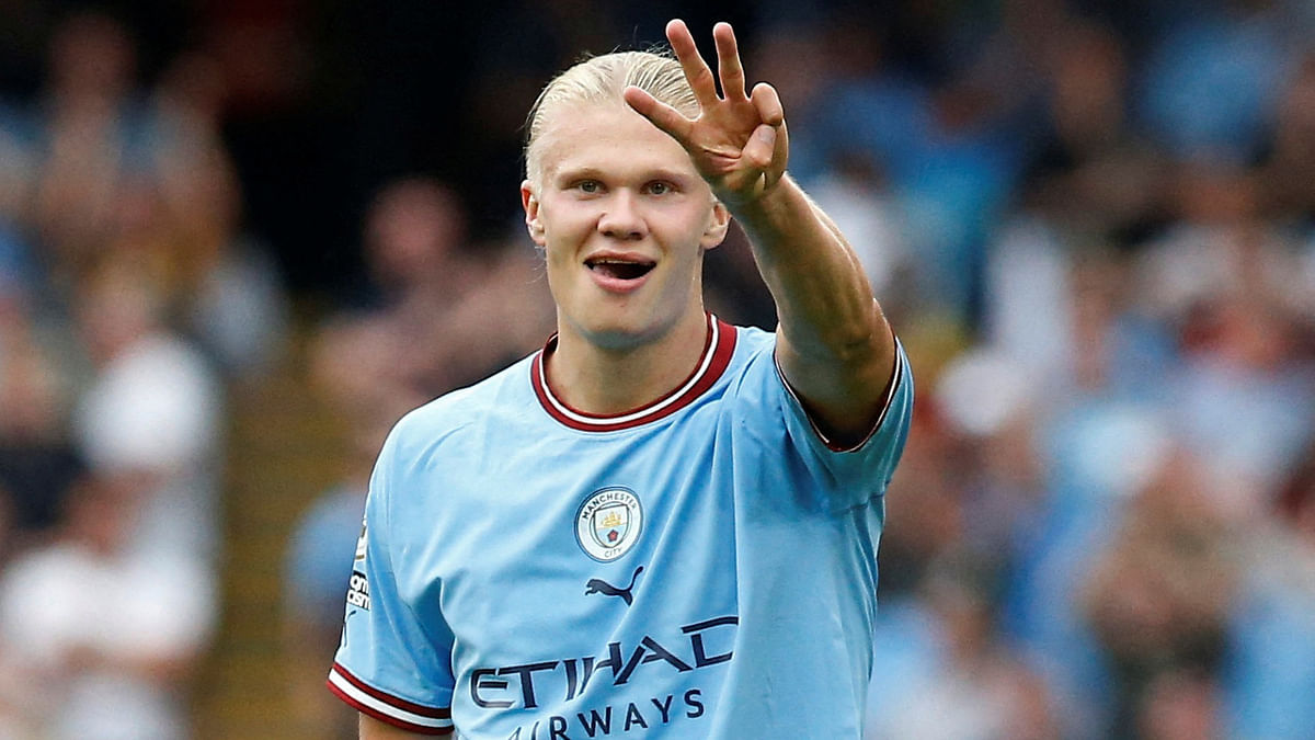 Erling Haaland celebrates scoring his first Premier League hattrick against Crystal Palace, August 27, 2022. Credit: Reuters Photo