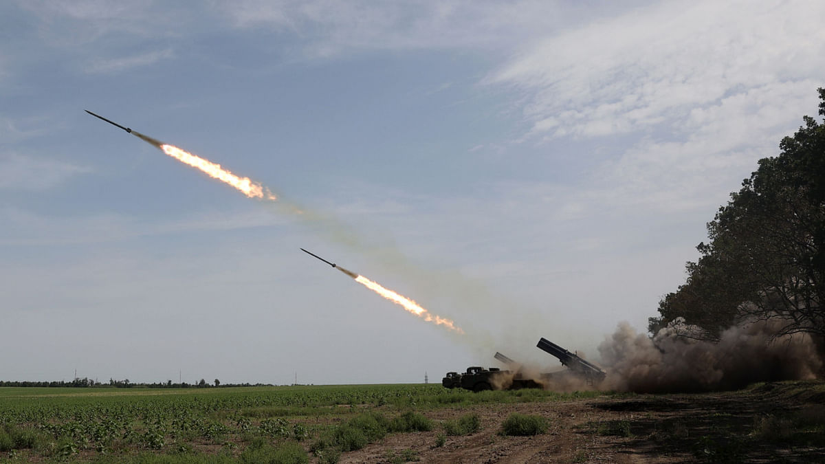 Ukrainian artillery unit fires with a BM-27 Uragan, a self-propelled 220 mm multiple rocket launcher, at a position near a frontline in Donetsk region on August 27, 2022, amid the Russian invasion of Ukraine. Credit: AFP Photo