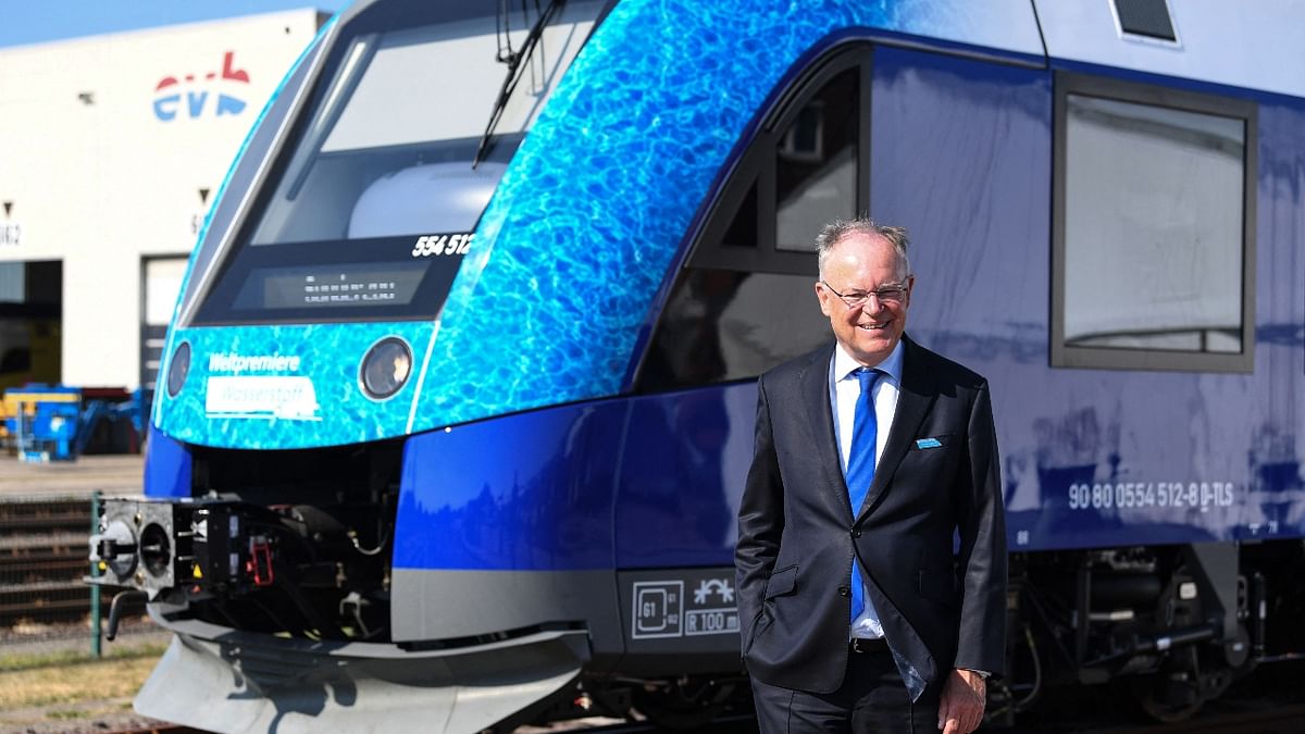 The world's first fleet of hydrogen-powered passenger trains was officially launched in Germany. Credit: AFP Photo