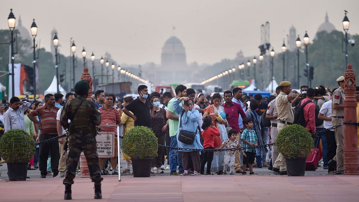 Hundreds of visitors at the India Gate, in New Delhi. Credit: PTI Photo