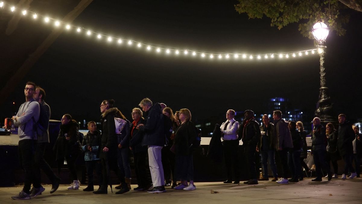 According to the Department of Digital, Media and Sports (DCMS), which is coordinating the logistical aspect of the ceremony, the queue would not be allowed to get any longer than 16 km and has warned mourners of an estimated 30-hour overnight wait to get to Westminster Hall. Credit: Reuters Photo