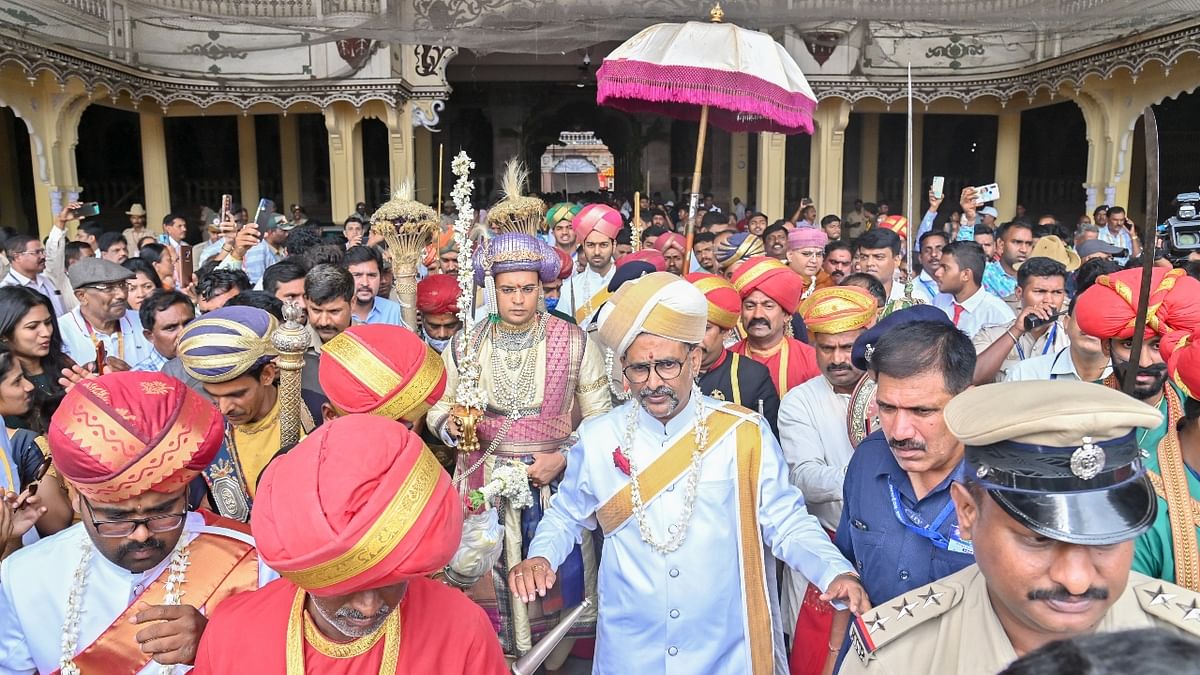 Mysuru royal family scion Yaduveer Krishnadatta Chamaraja Wadiyar ahead of the Banni Puja in Mysuru. Credit: DH Photo