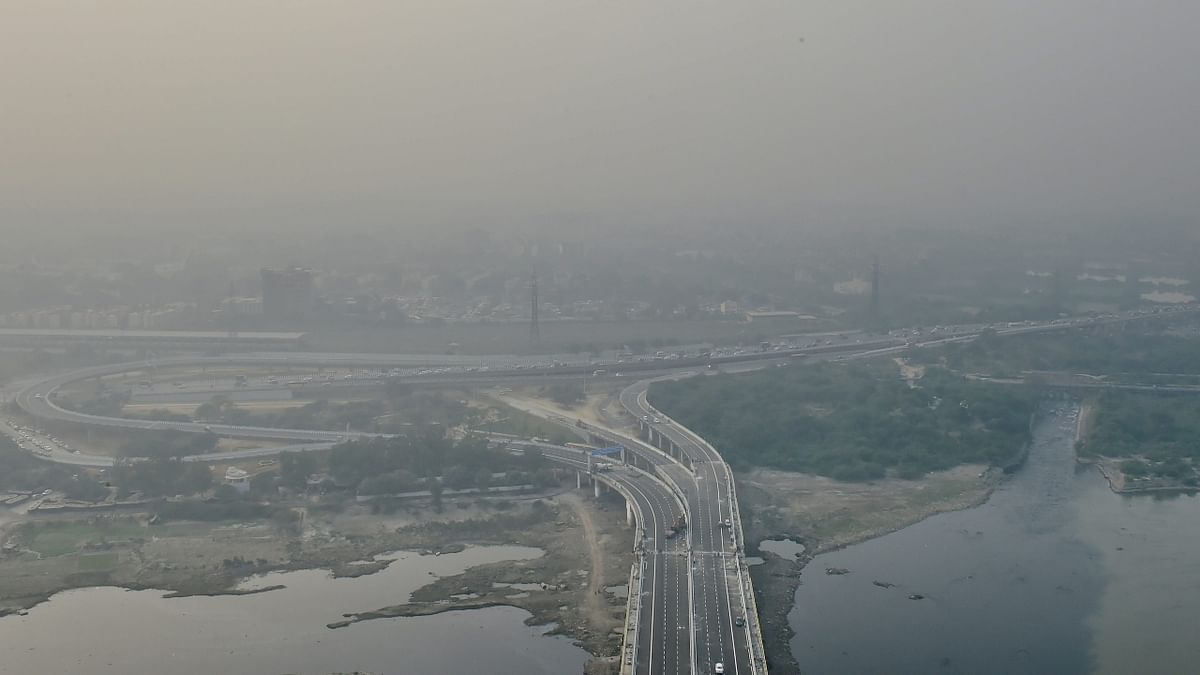 According to a forecast issued by the Air Quality Early Warning System (AQEWS) on Sunday, the AQI in Delhi will remain in the 'poor' category till October 19 and the subsequent six days. Credit: PTI Photo