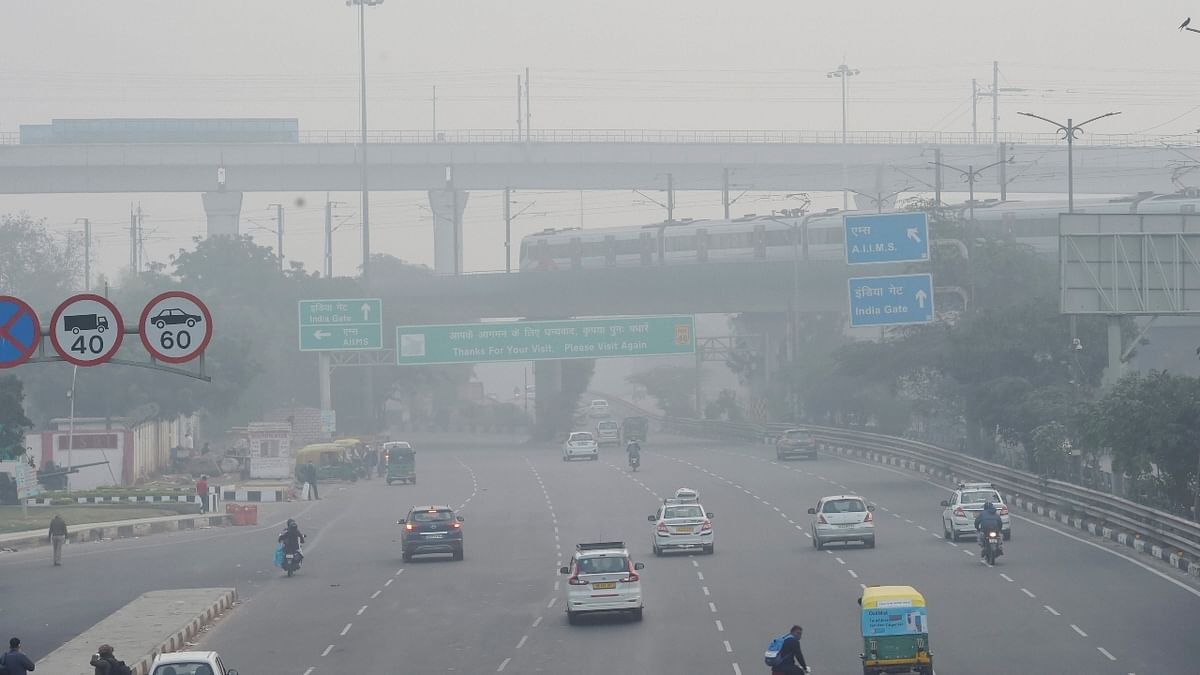 The Commission for Air Quality Management (CAQM) on Sunday said that it has directed all agencies of the Central and state governments to strictly implement actions under Stage I of the Graded Response Action Plan (GRAP). Credit: PTI Photo