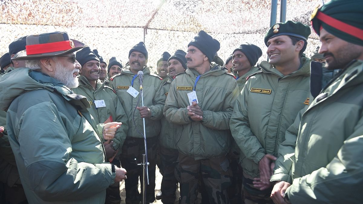 Keeping his tradition of celebrating Diwali with jawans, PM Modi travelled to Kargil amid chilling cold to celebrate the festival of lights with India's protectors. Credit: Twitter/@narendramodi