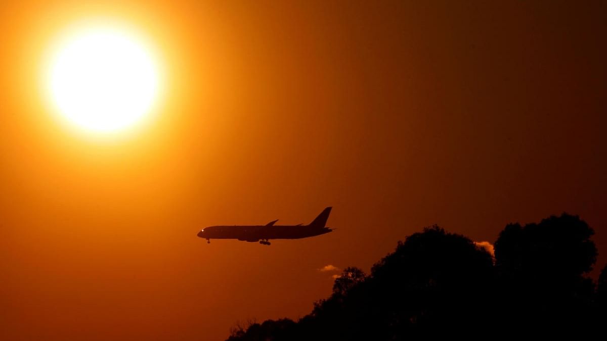 A passenger aircraft prepares to land at Fiumicino International airport in Rome, Italy. Credit: Reuters photo