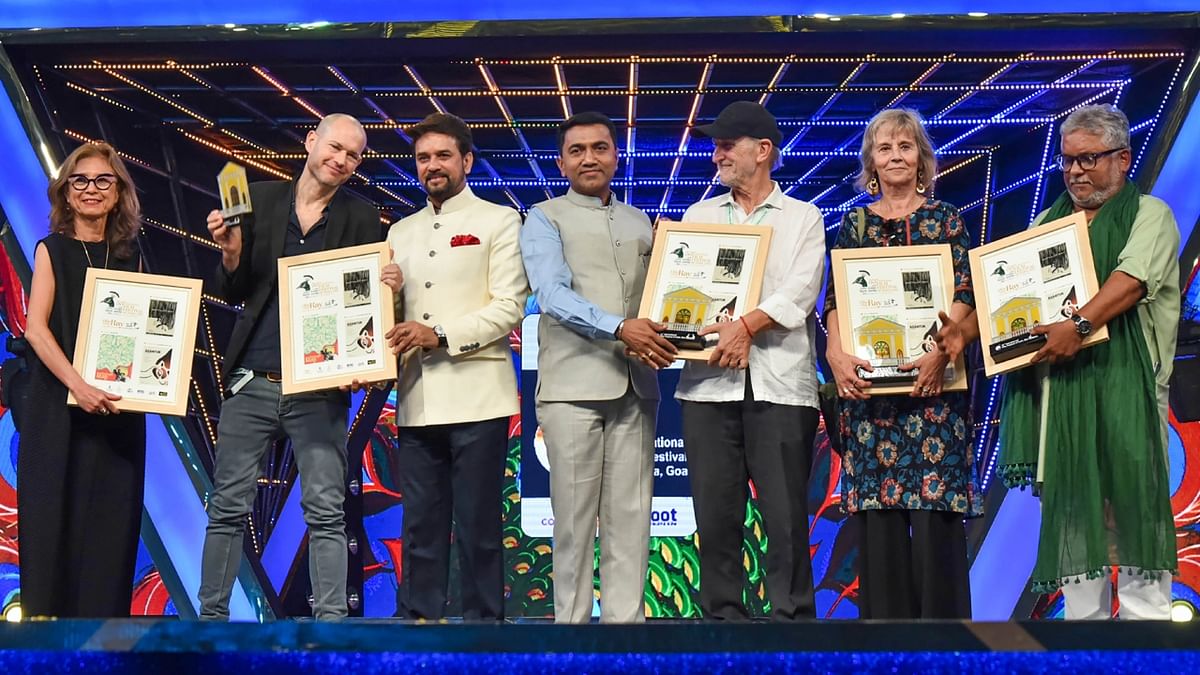 Anurag Singh Thakur and Pramod Sawant felicitate the members of International Jury at the opening ceremony of 53rd International Film Festival of India (IFFI), in Goa. Credit: PIB