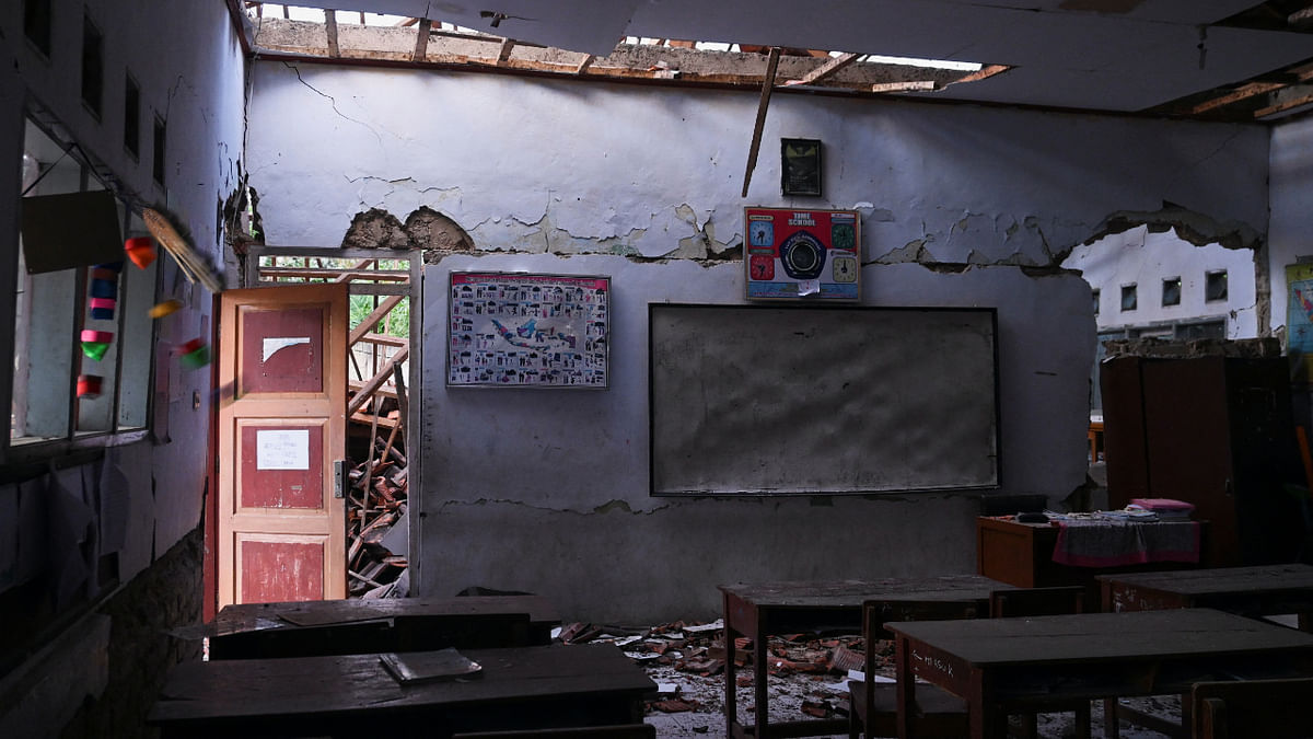 A classroom got severely damaged amid the earthquake that struck Indonesia. Credit: Reuters/Iman Firmansyah photo