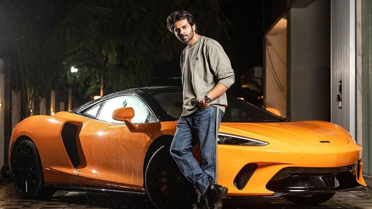 Kartik leads a lavish lifestyle and his garage shows his ardent love for luxury cars. He owns Lamborghini Urus, BMW 520 D, Porsche 718 Boxster, and a Mini Cooper S convertible to name a few. Credit: Instagram/@kartikaaryan