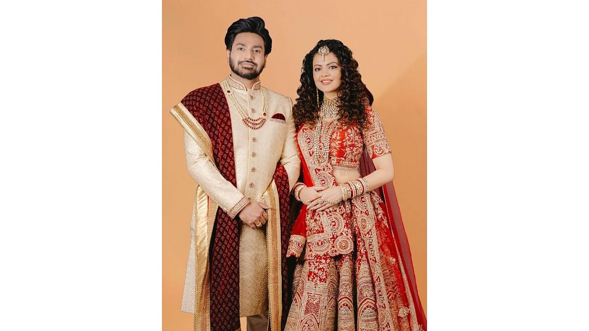 Singer Palak Muchhal tied the knot with her long-time boyfriend composer Mithoon Sharma in an intimate ceremony attended by their close family members in Mumbai on November 6. Credit: Instagram/@palakmuchhal3