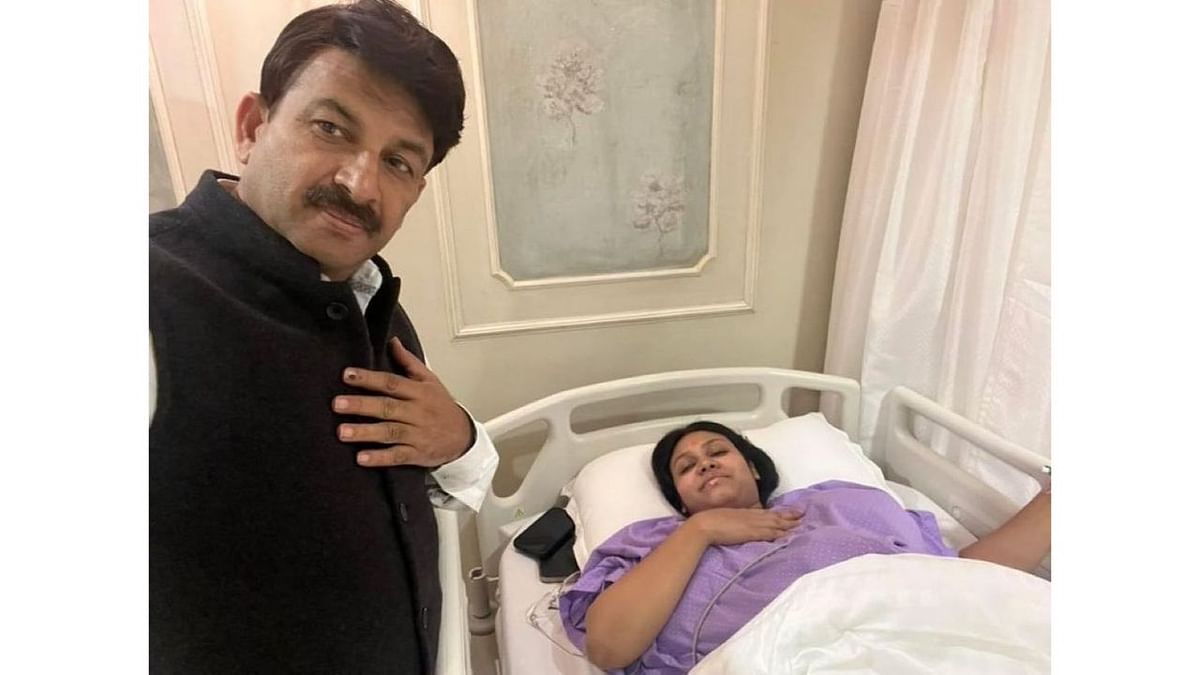 Singer-politician Manoj Tiwari and his wife Surabhi welcomed their daughter on December 12. He took to his social media handle and shared the news with his friends and followers along with a selfie from the hospital with his wife. Credit: Instagram/@manojtiwari.mp