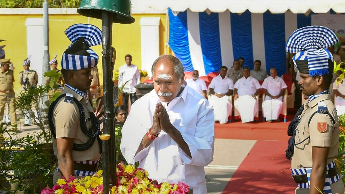 Puducherry Chief Minister N Rangaswamy paid tribute to the martyrs of 1971 Indo-Pakistan war on the occasion of Vijay Diwas, in Puducherry. Credit: PTI Photo