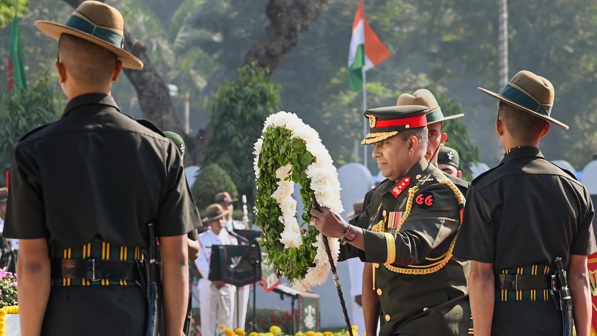 Major General of Bangladesh Army Md Mahbubur Rashid laid a wreath at Vijay Smarak during Vijay Diwas 2022 celebrations at Fort William, in Kolkata. Credit: PTI Photo