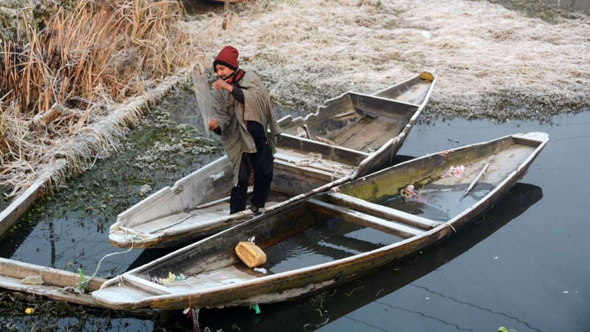 'Chillai-Kalan' will end on January 30. The cold wave continues even after that in Kashmir with a 20-day 'Chillai-Khurd' (small cold) and a 10-day 'Chillai-Bachha' (baby cold). Credit: PTI Photo