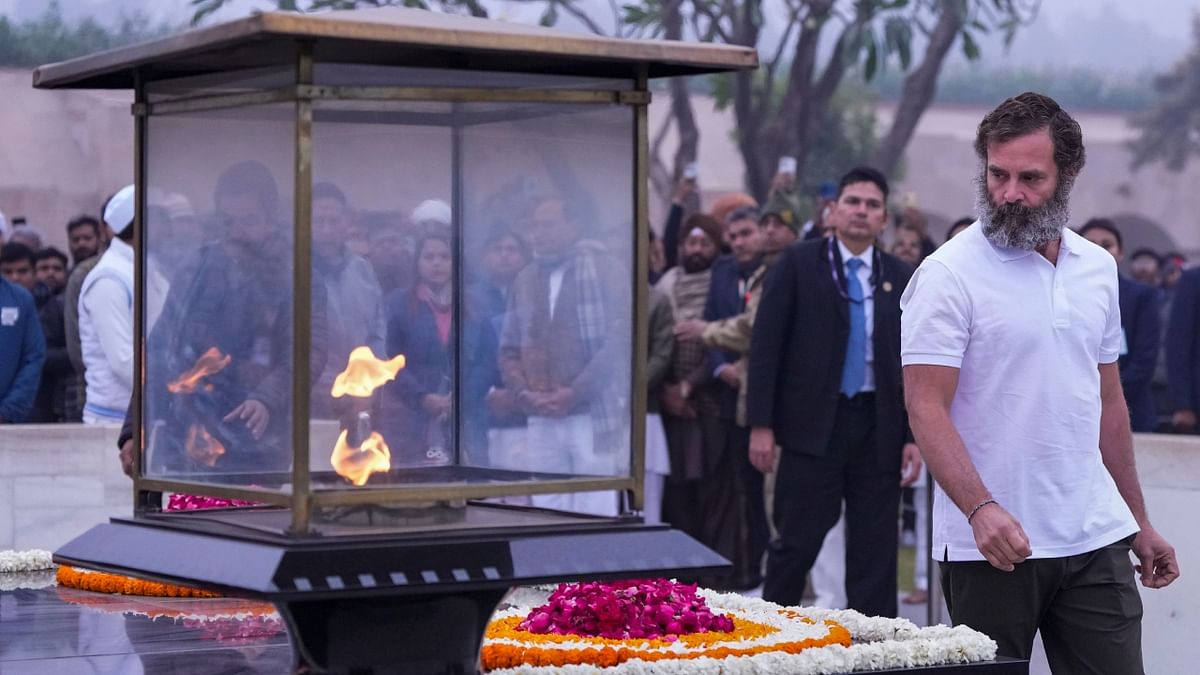 He also visited the memorial of former Prime Ministers Rajiv Gandhi, Jawaharlal Nehru and Lal Bahadur Shastri and paid tributes. Credit: PTI Photo