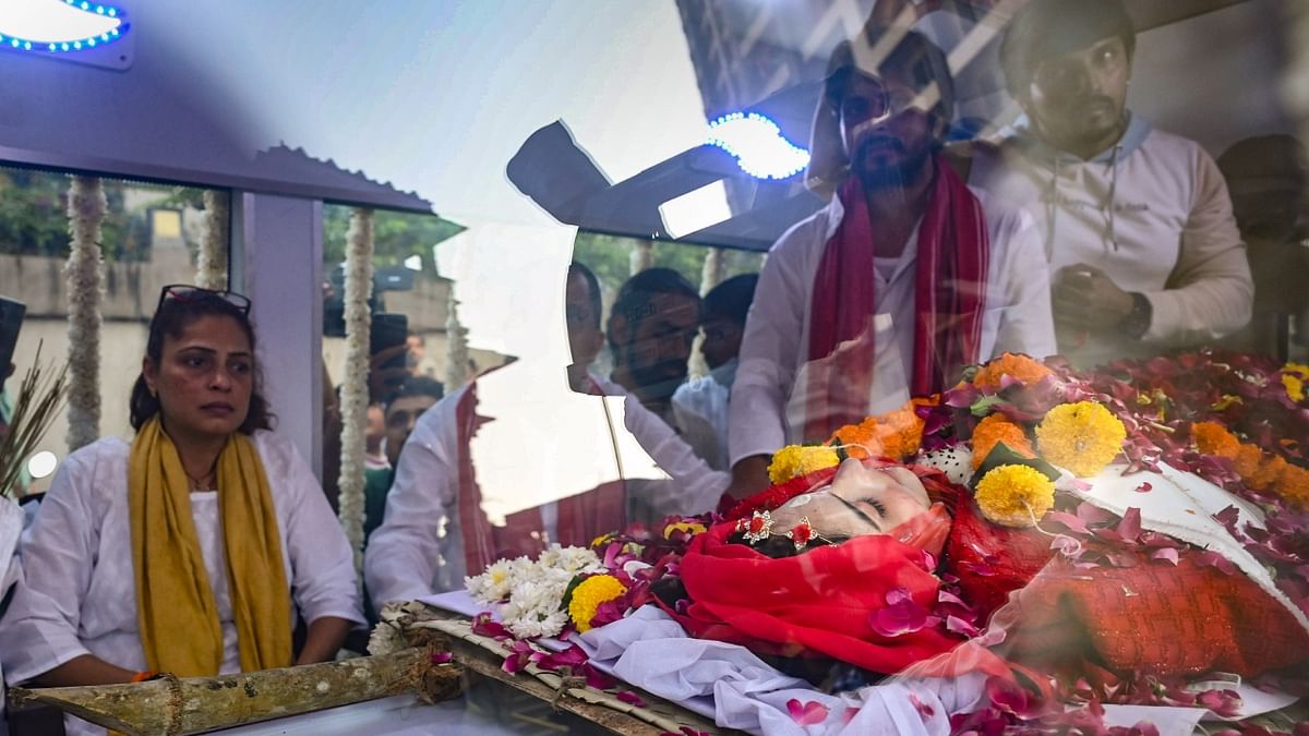 Tunisha was cremated at Ghodev Shamshan Bhumi in Bhayandar East. Credit: PTI Photo