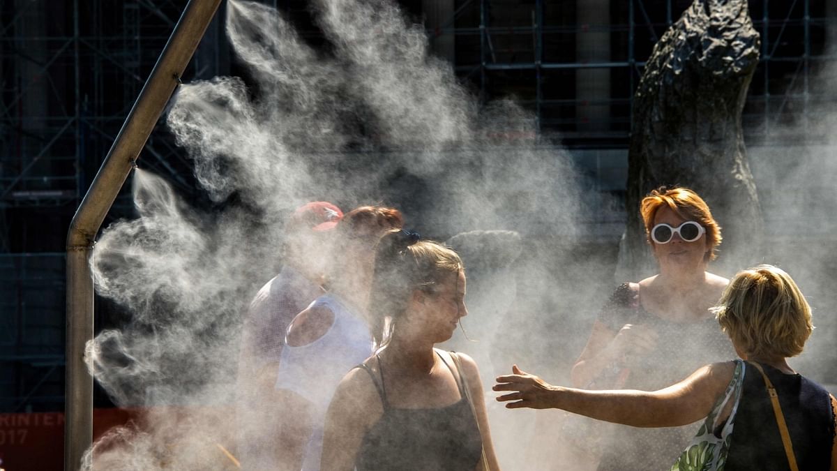 The scorching temperatures this summer caused the deaths of 4,744 people in Spain, according to an estimate from a public health institute based on the number of excess deaths recorded during the period. Credit: AFP Photo