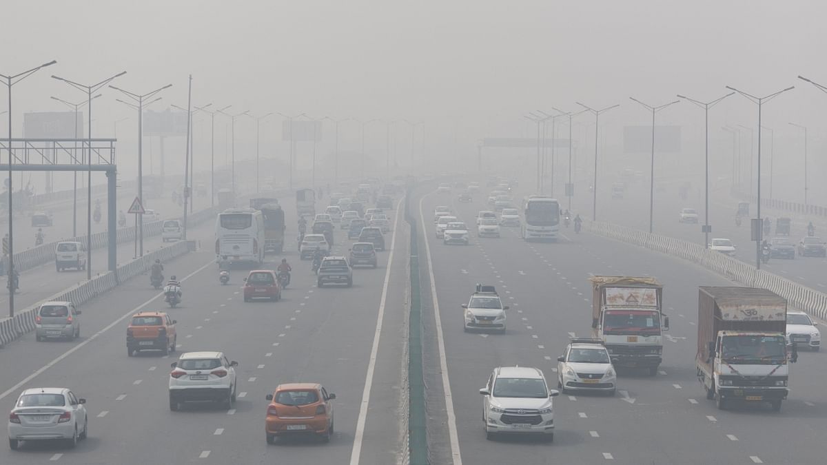 The Delhi government announced that they will impose a temporary ban on plying of BS-III petrol and BS-IV diesel four-wheelers in the national capital to combat the worsening air condition. Credit: Reuters Photo