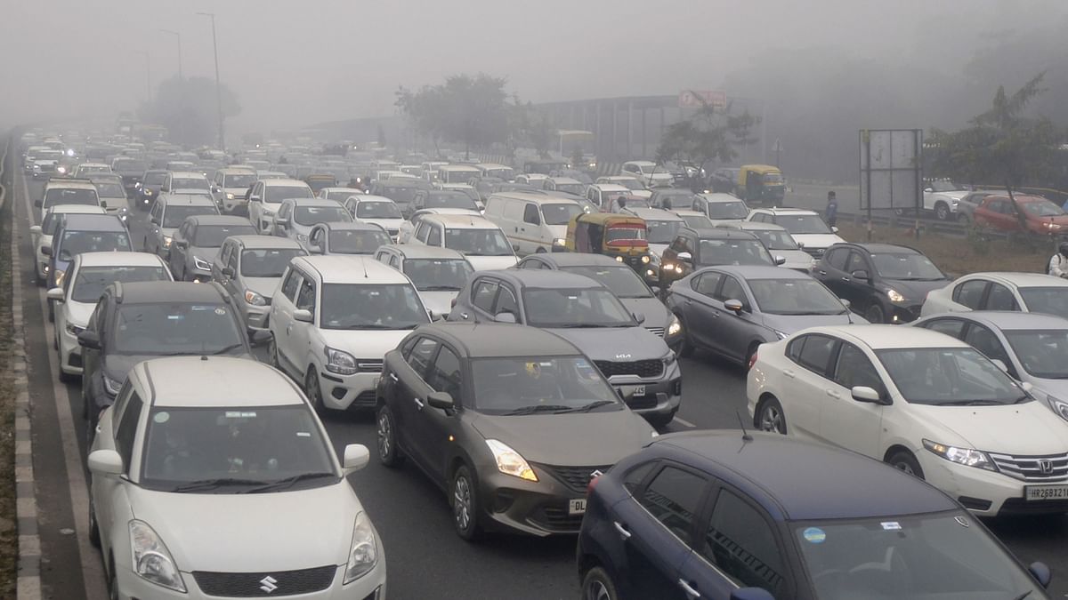 In Pics | Delhi Air Pollution: Temporary ban imposed on BS3 petrol