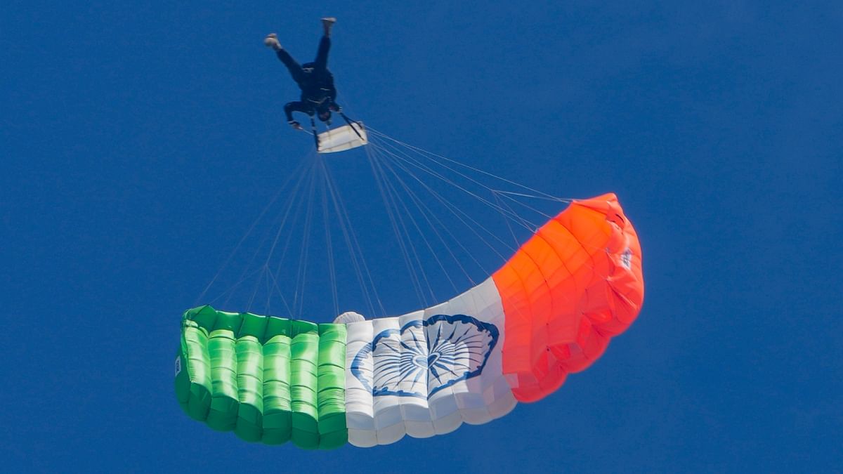 An Indian Army's paratrooper displays his skills during the 75th Army Day celebrations at Govinda Swamy Parade Ground in Bengaluru. Credit: PTI Photo