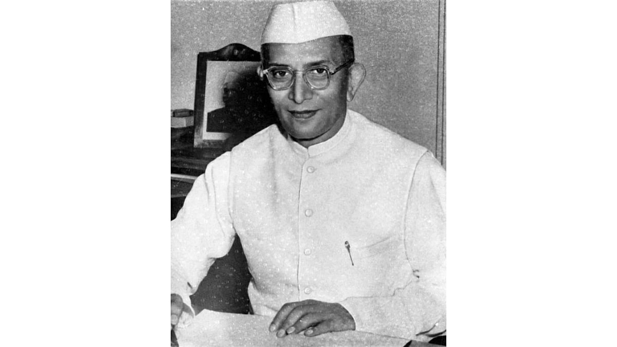1968 | The 1968's Budget was presented by Morarji Desai abolished 'spouse allowance', and introduced the self-assessment system for all manufacturers by simplifying the assessment of goods. Credit: Wikimedia Commons Photo