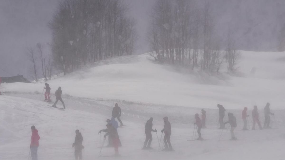 Skiers during the inaugural function of Khelo India Winter Games at Gulmarg in Baramulla District of North Kashmir, Friday, Feb. 10, 2023. Credit: PTI Photo