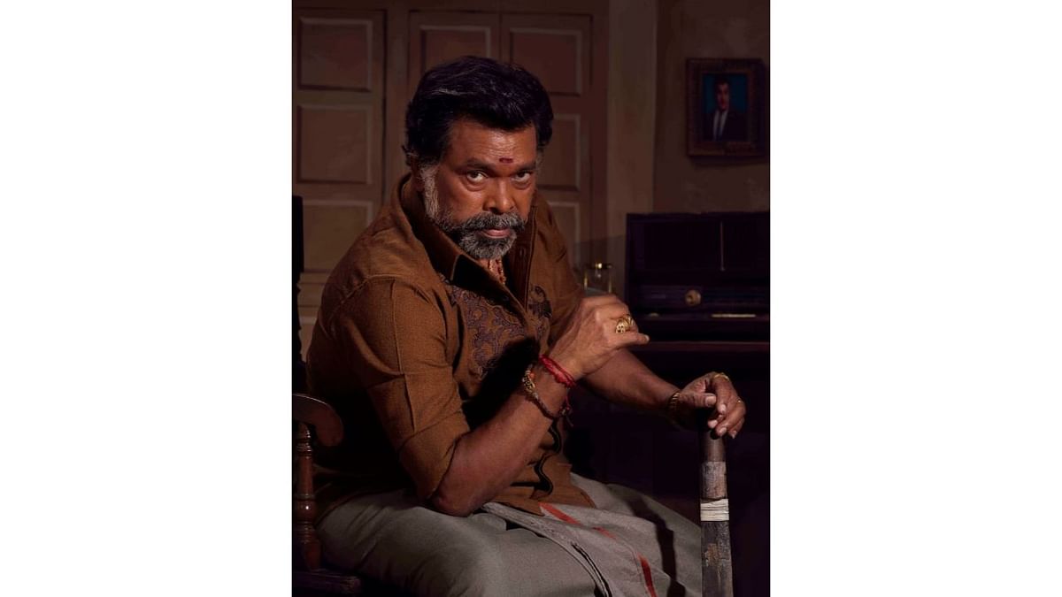 Mayilsamy made his debut with K Bhagyaraj's ‘Dhavani Kanavugal’ in 1984 and had a successful career spanning 39 years. He has worked in over 200 odd films. Credit: Twitter/@sidhuwrites