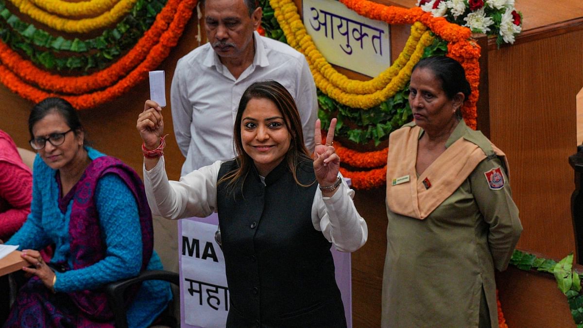 AAP's Shelly Oberoi defeated BJP's Rekha Gupta by a margin of 34 votes to become the Mayor of Delhi. Credit: PTI Photo