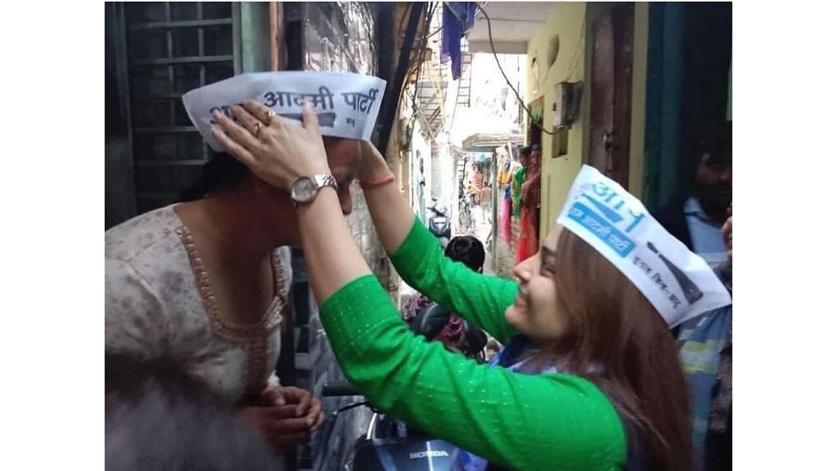 Shelly Oberoi started her political journey at the age of 28 as an AAP activist in 2013. Credit: Instagram/@dr.shellyoberoi