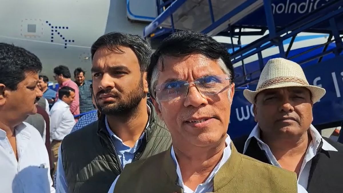 Congress leader Pawan Khera, who made headlines for apparently fumbling on the prime minister’s father’s name during a press conference, was deplaned from a flight to Raipur on January 23, 2023. Khera was on his way to the Chhattisgarh capital to attend the party’s plenary session. Credit: PTI Photo
