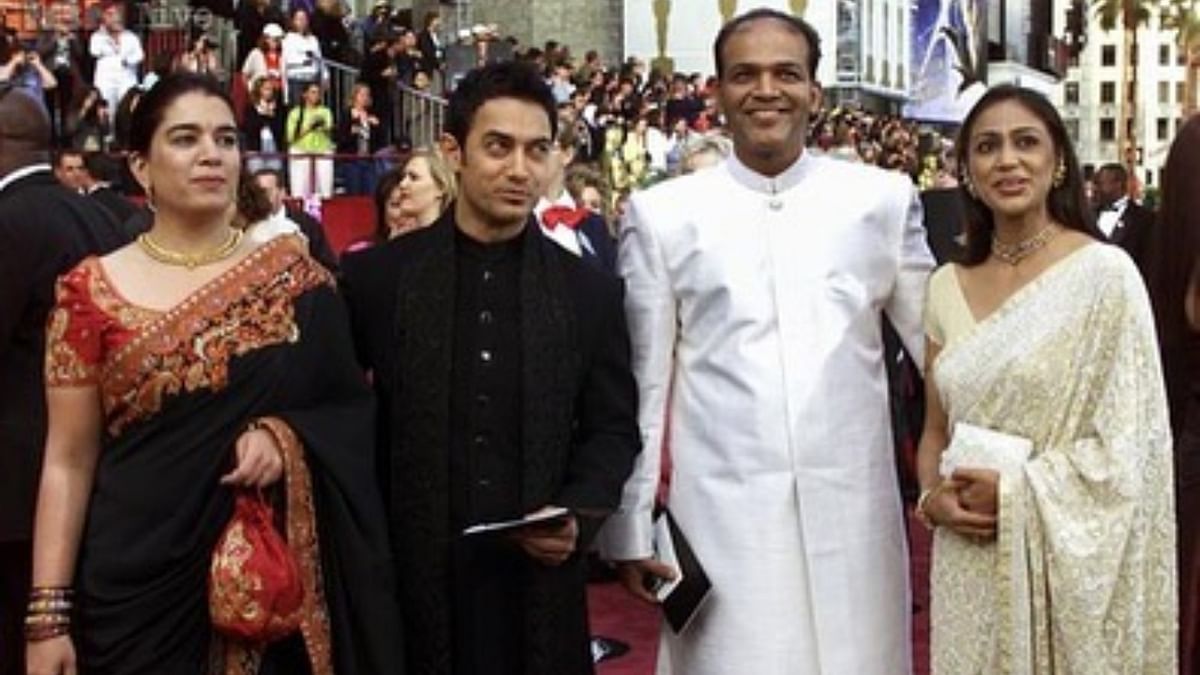 Aamir Khan and Ashutosh Gowariker attended the 74th Academy Awards in March 2002, where their film 'Lagaan' was nominated in the Best Foreign Language film category. Aamit opted for a black sherwani with a dupatta. Credit: Instagram/@sunita.gowariker