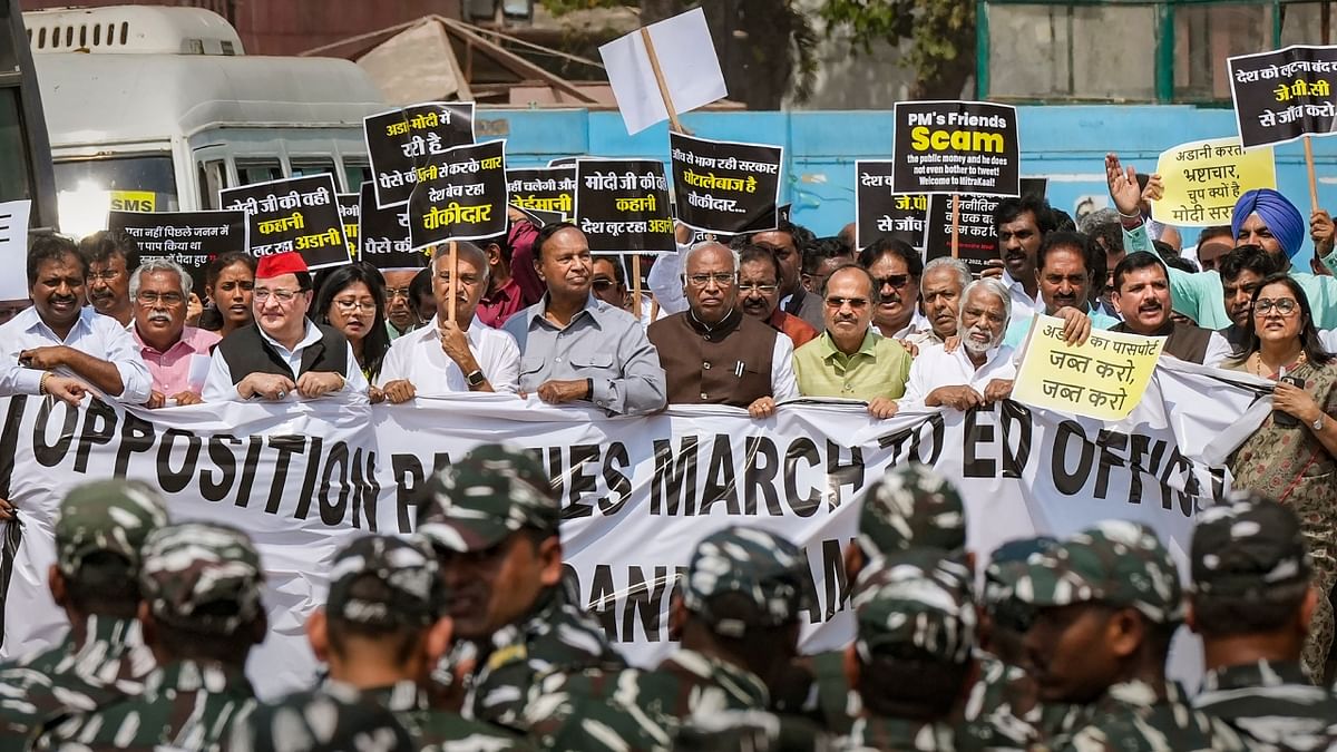 Amid the ongoing second phase of the Parliament Budget session, leaders of several Opposition parties carried out a protest from the Parliament House to ED office on March 15. Credit: PTI Photo