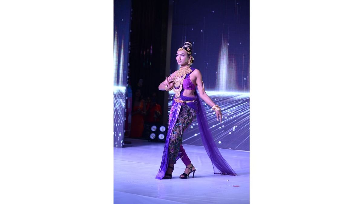 A transgender model walks the ramp in an ethnic attire during the Miss TransQueen India 2023 event, at Aerocity in New Delhi. Credit: Subhash Barolia