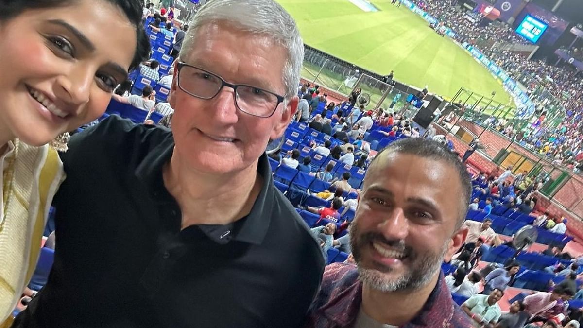In Pics | Apple CEO Tim Cook enjoys IPL match with Sonam Kapoor, Rajiv Shukla & others