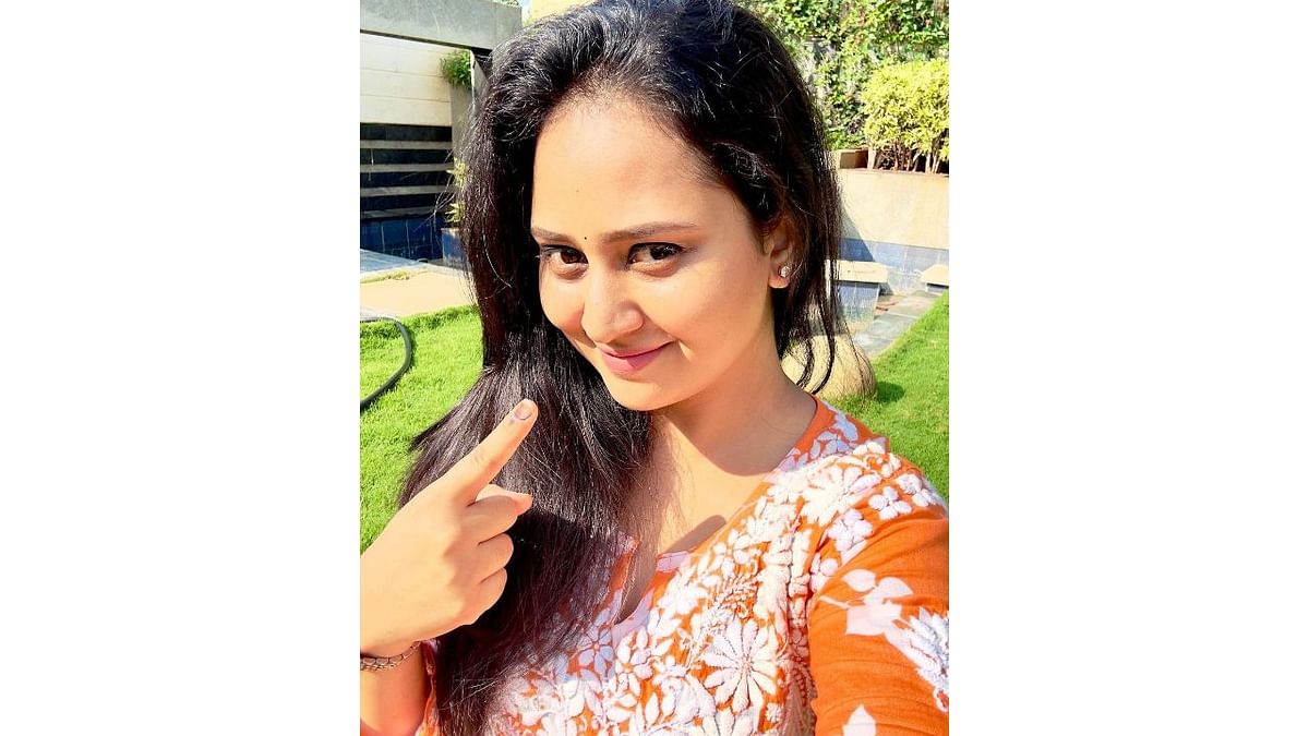 Actress Amulya also shared a photo of herself after casting her vote. Credit: Instagram/@nimmaamulya