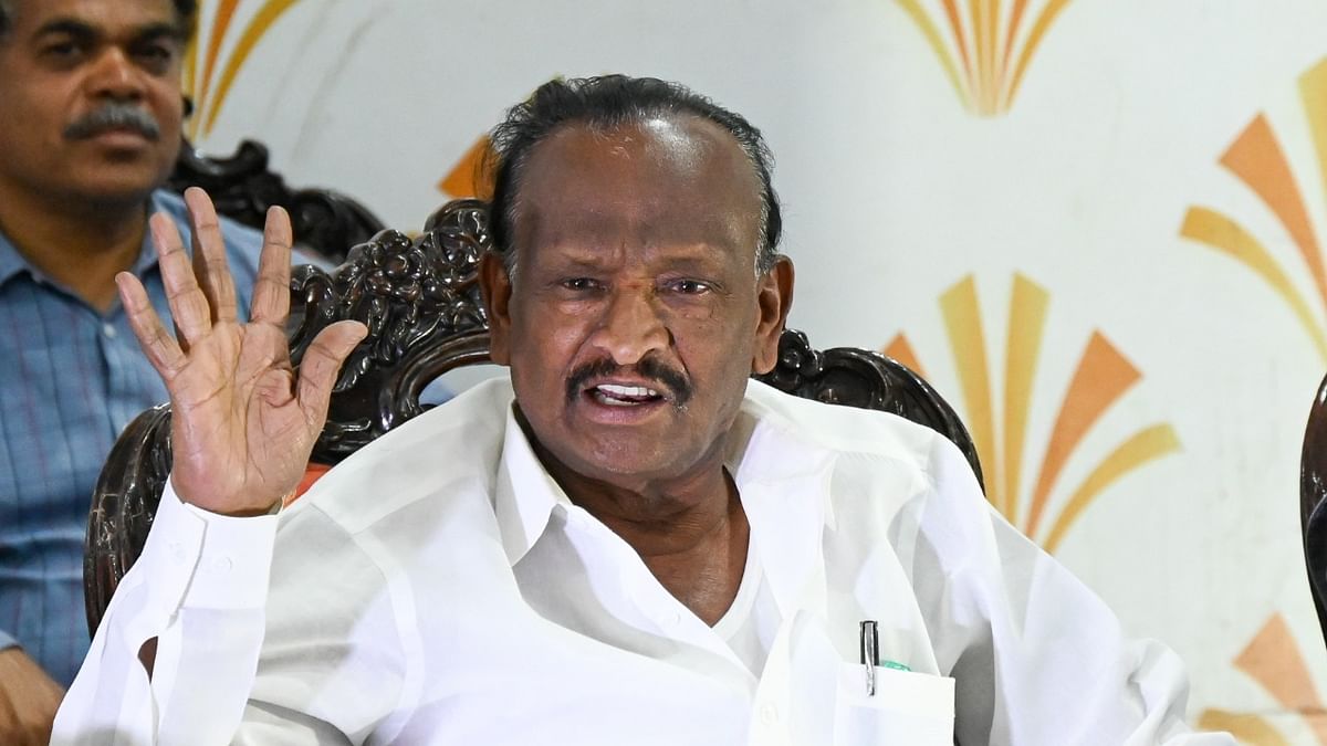 Considered one of the richest legislator in the country, minister  M T B Nagaraj lost the assembly elections in the Hosakote seat by just around 4,000 votes to Congress's Sharath Bachegowda. Credit: DH Photo