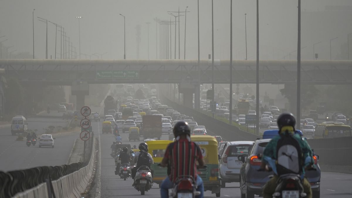 Meteorologists have attributed the dusty conditions to a combination of intense heat in northwest India over the past five days, parched soil due to the absence of rainfall and strong winds that have persisted since midnight. Credit: PTI Photo