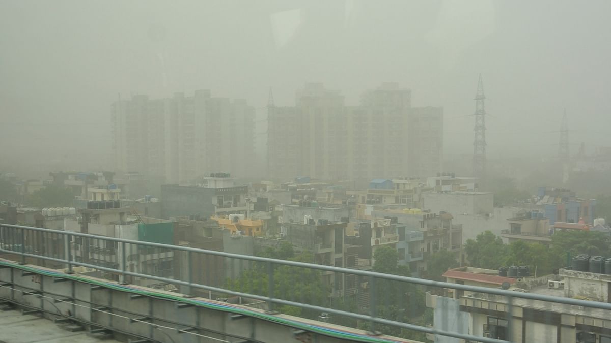 Strong winds swept across Delhi on Tuesday morning, raising dust and affecting air quality as well as reducing visibility to 1,000 metres, the India Meteorological Department said. Credit: PTI Photo