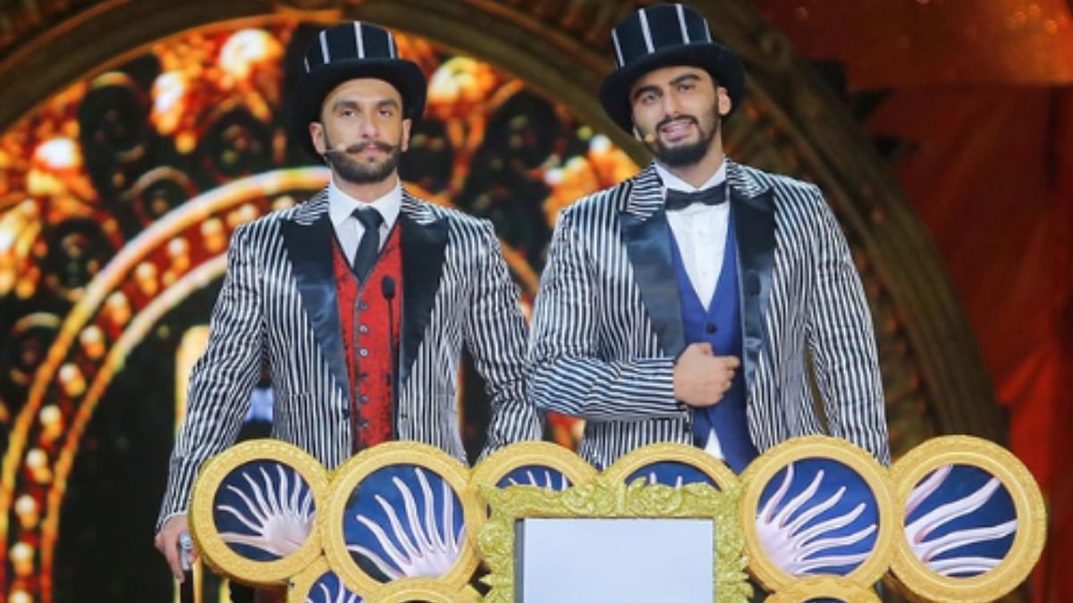 Ranveer Singh and Arjun Kapoor (IIFA 2015): This dynamic duo of Bollywood took the award night to a whole new level with their bond, charm and wit making the event a memorable one. Credit: IIFA