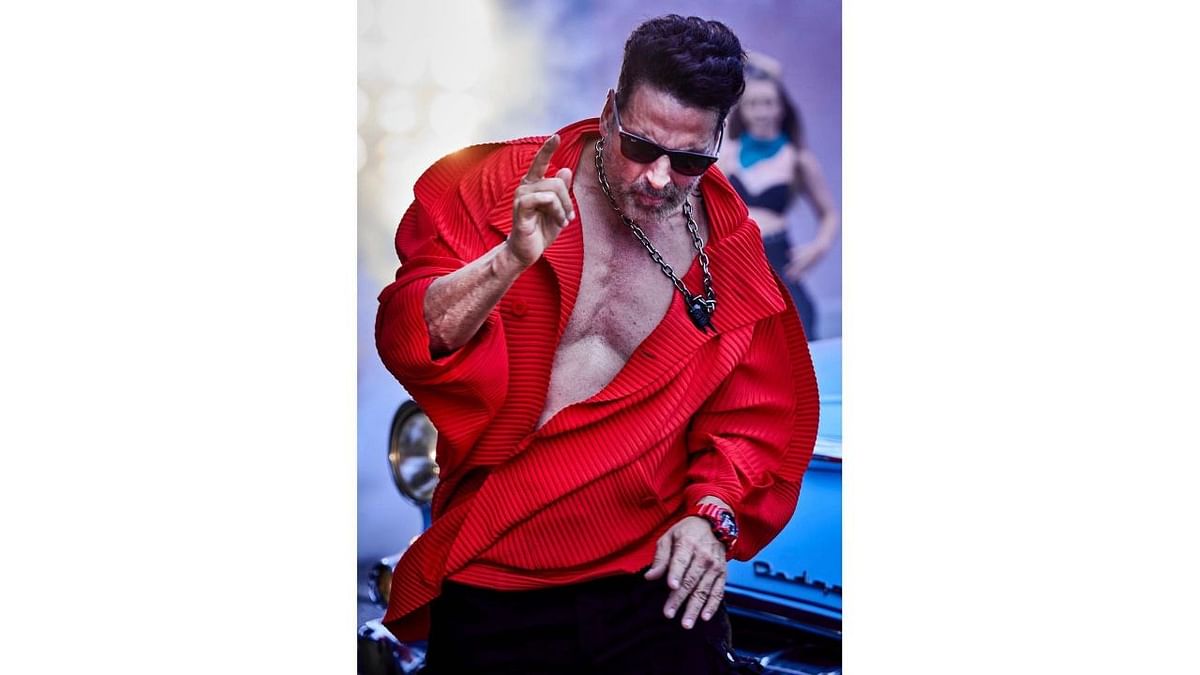 Akshay Kumar: Akki is by far the fittest man in the showbiz. He leads an extremely disciplined life and is a fitness freak. Akshay is admired for his sculpted physique and often shares his fitness routine on social media. Credit: Instagram/@akshaykumar