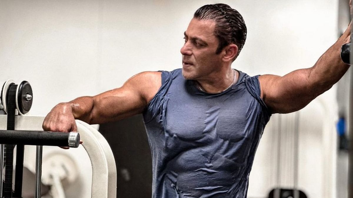 Salman Khan: It is no secret that 'Bhai' is the person behind the trend of gyms and fitness gaining prominence in India. Salman has a gym at home and makes sure that he spends ample time at the gym daily despite his busy schedule. Credit: Twitter/@BeingSalmanKhan