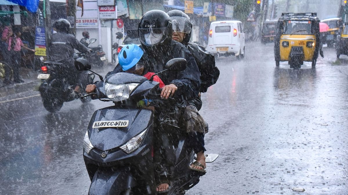 The India Meteorological Department on Thursday (June 8) declared the onset of southwest monsoon over Kerala. IMD further forecasted isolated thundershowers in the coming days and sounded rain alerts in various districts. Credit: PTI Photo