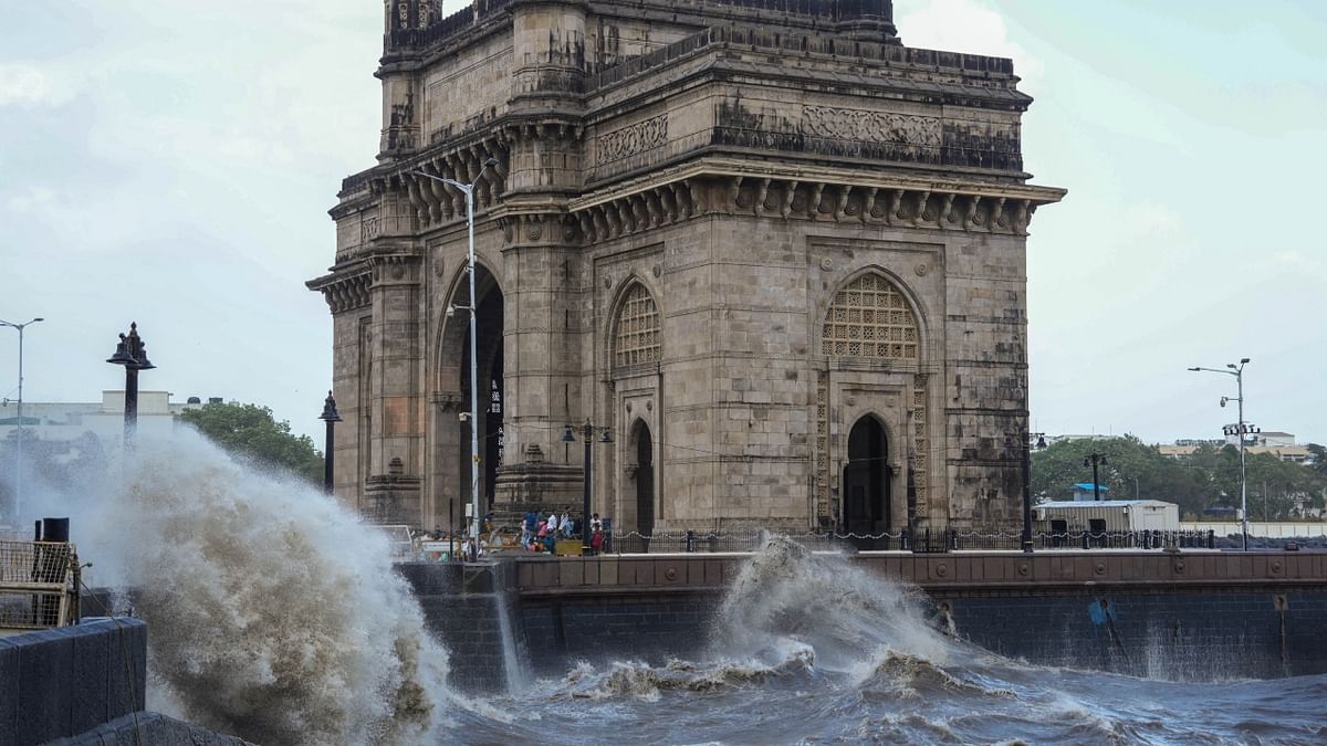 Cyclone Biparjoy: Strong winds & high tide hits Marine Drive in Mumbai
