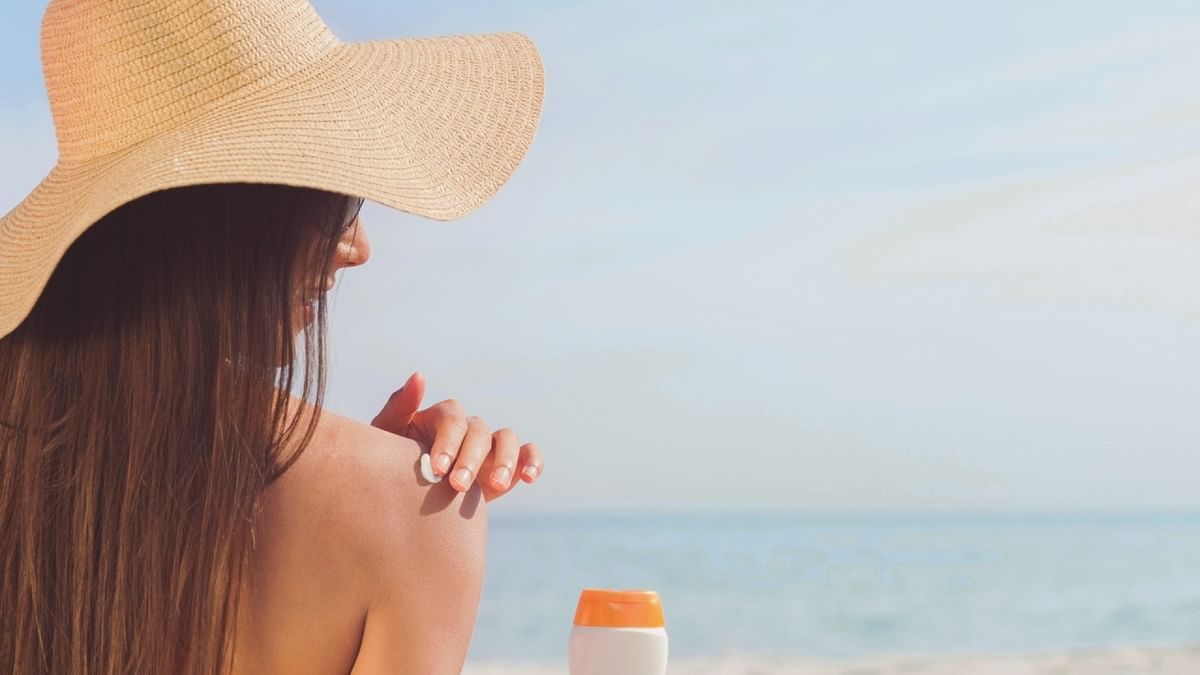 Use sunscreen: Apply a broad-spectrum sunscreen with at least SPF 30 or higher 20 minutes before going out in the sun. Reapply every two hours, especially after swimming or sweating. Credit: DH Pool Photo