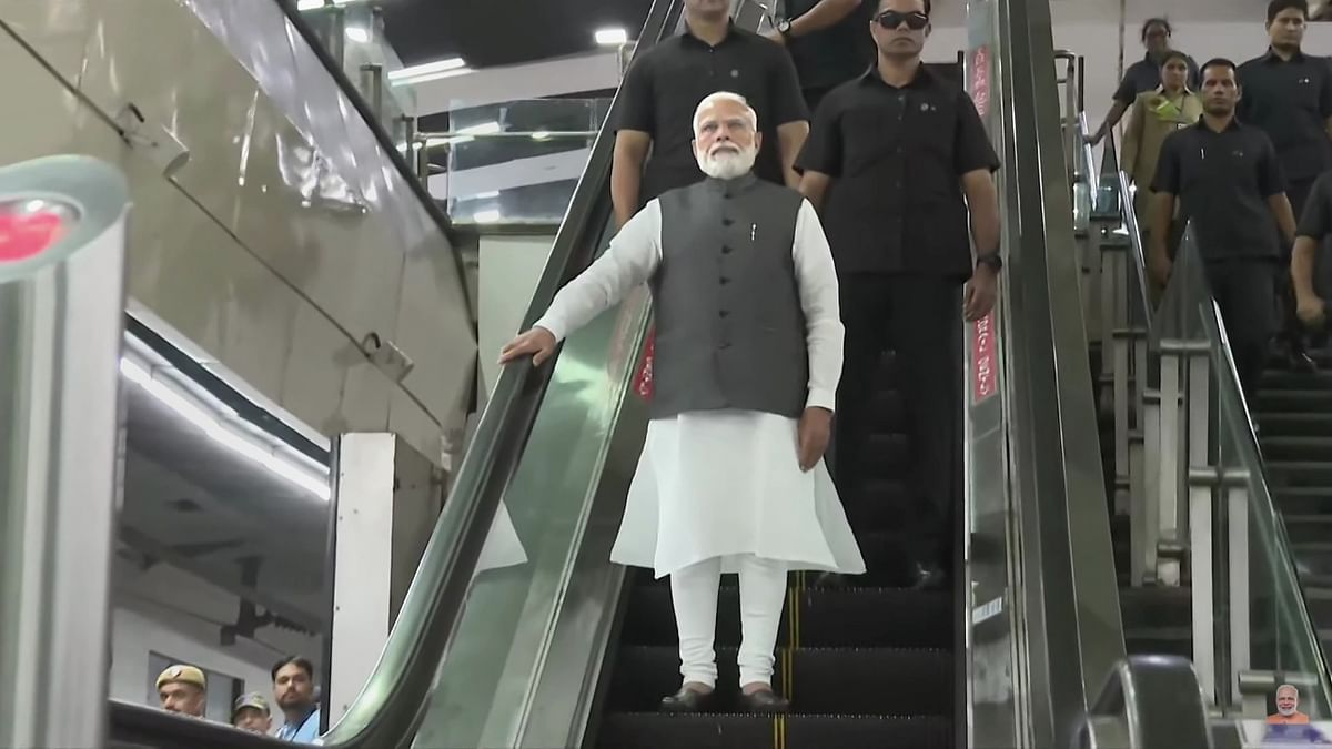 Prime Minister Narendra Modi arrives to travel on Delhi Metro for reaching the Delhi University to attend its centenary celebrations, in New Delhi. Credit: PTI Photo