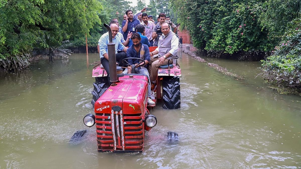 There was a sight of relief as parts of the city that have been grappling with waterlogging and flooding gradually began receding slowly. Credit: PTI Photo